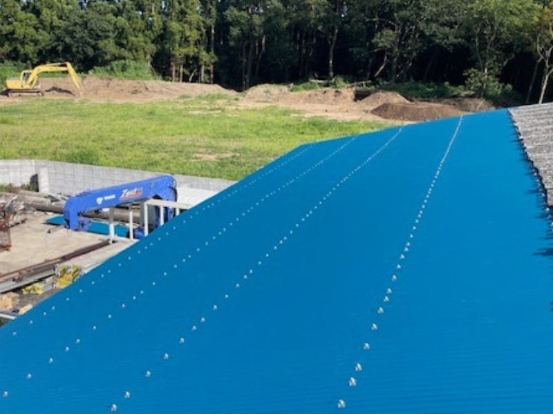 茨城県那珂市の一戸建ての屋根工事（取替）の施工後｜株式会社鈴木建築板金の施工事例
