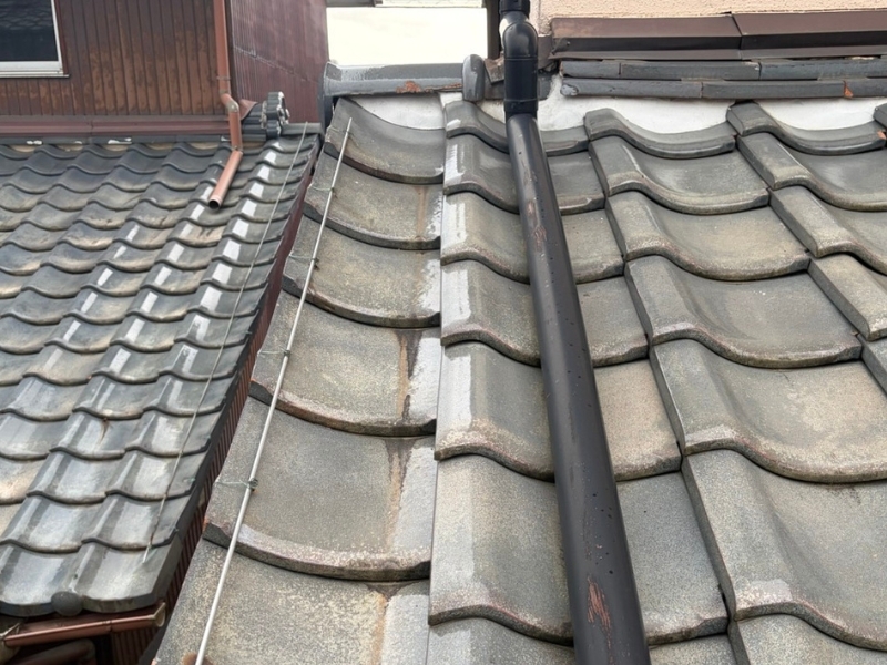 岐阜県羽島市の一戸建ての屋根工事（取替）の施工前｜河合瓦葺工事店の施工事例