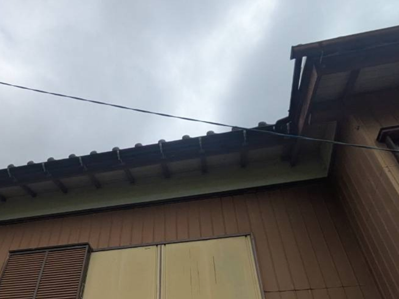 千葉県富津市の一戸建ての雨樋工事（取替）の施工後｜サカベ屋根工事店の施工事例