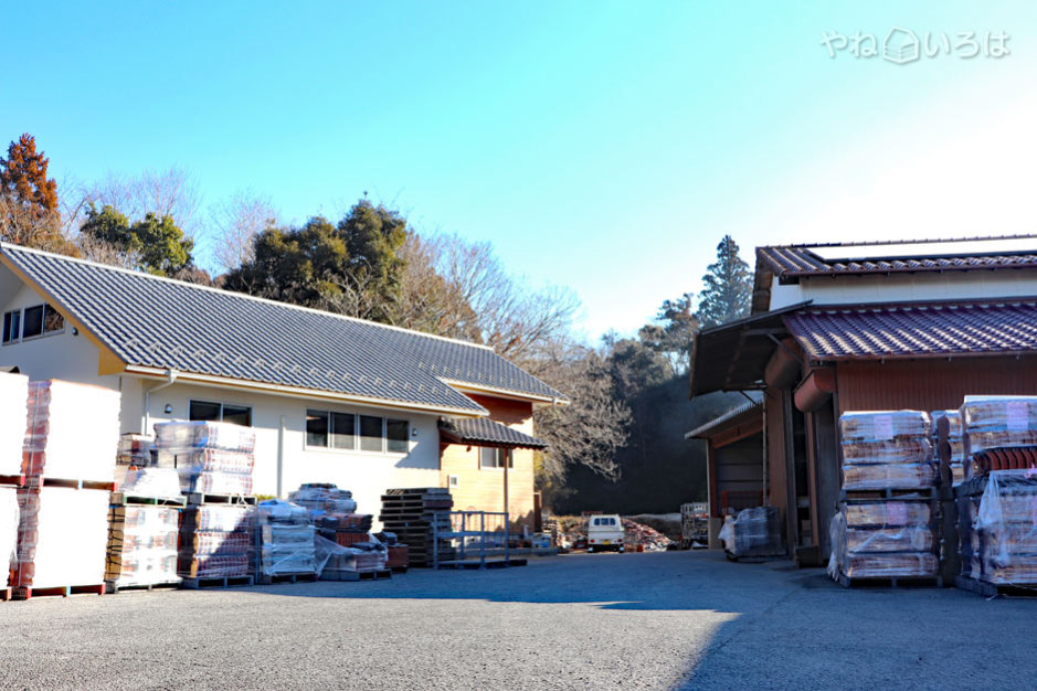 有限会社貝塚瓦店