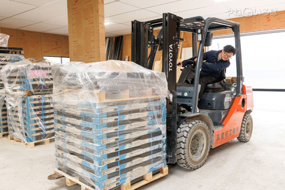 瓦建拓工業株式会社